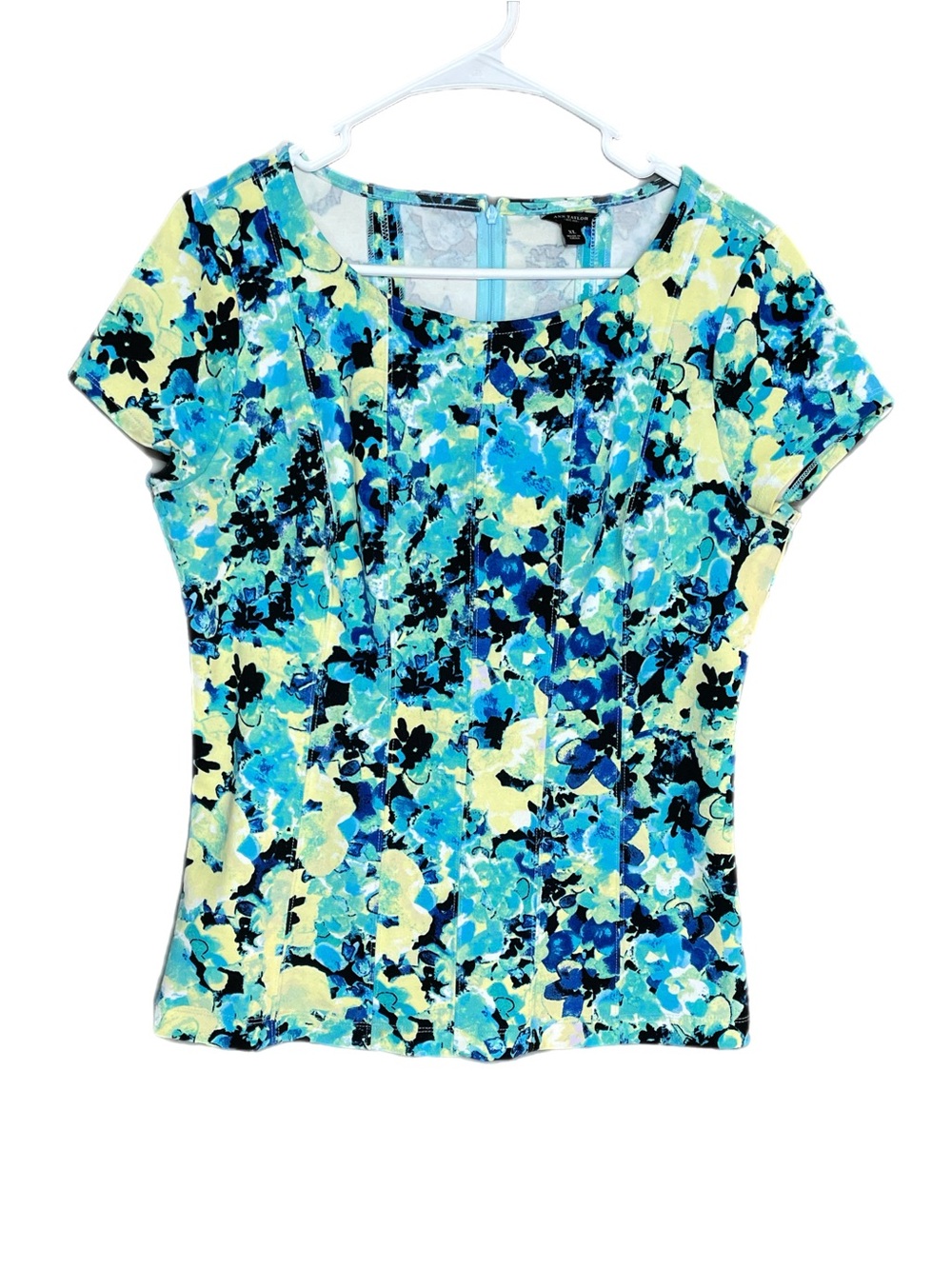 Ann Taylor Short Cap Sleeve Stretch Blouse Size XL
